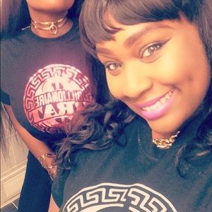 Meet your Posher, Simone